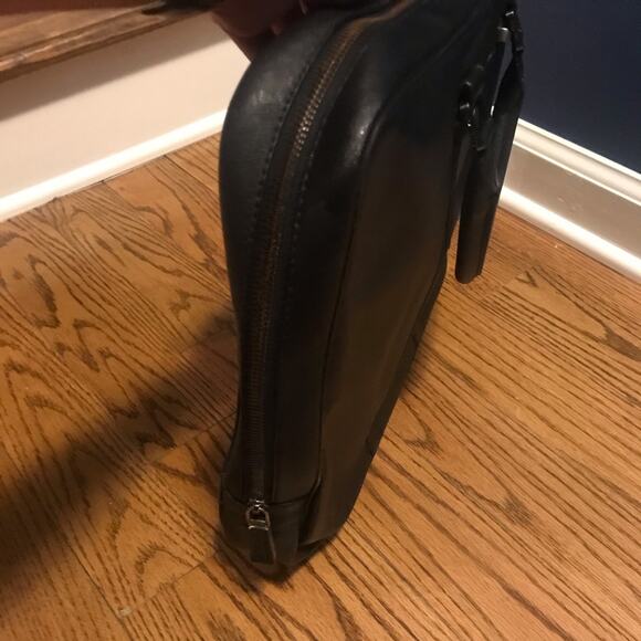 CALVIN KLEIN Men’s Black Leather Briefcase - Picture 12 of 12